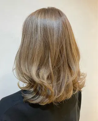 ミディアム カラー パーマ hana✿ /透明感カラーのヘアスタイル