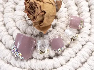 ネイル へぜリヒ ·もものネイルデザイン