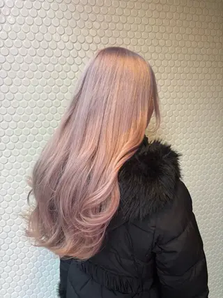 ロング Ryo ／透明感カラーのヘアスタイル