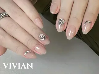 ネイル VIVIAN リサのネイルデザイン