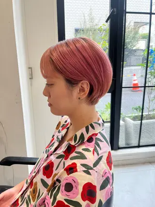 ショート ナミ🩶暗髪/暖色 ❤️/透明感/縮毛のヘアスタイル