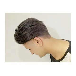 ショート カラー メンズ Luana 矢場町のヘアスタイル