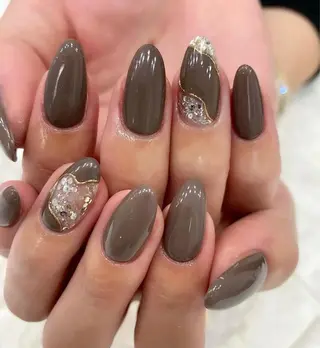 ネイル 大塚眉毛|ハンドケア |肌管理の眉毛・アイブロウイメージ