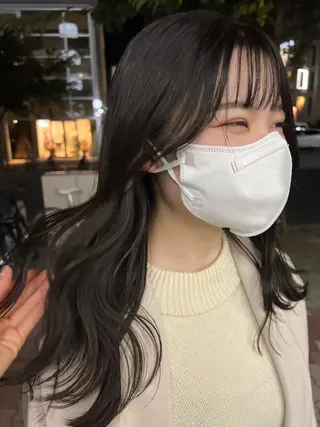 セミロング KOCHAB本山所属・三谷 はるなのヘアスタイル