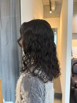 セミロング デジタルパーマ/ 艶カラー/神野楓のヘアスタイル