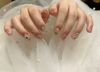 ネイル EmaNail天満橋店所属・EmaNail Risaのネイルデザイン