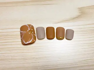 ネイル 渡邊 亜貴のネイルデザイン