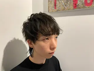 パーマ メンズ ツイストスパイラル 波巻き🩵片平和香奈のヘアスタイル