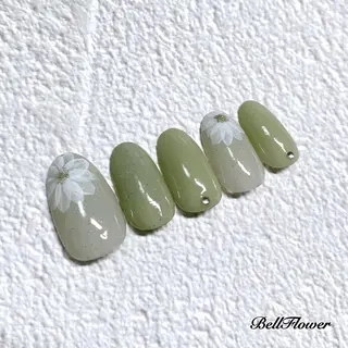 ネイル Bell Flowerのネイルデザイン