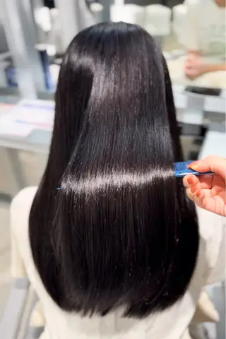 ロング パーマ Sakura /ボブ / 縮毛矯正のヘアスタイル
