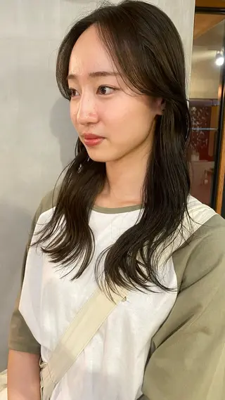 セミロング 齋藤 リクのヘアスタイル