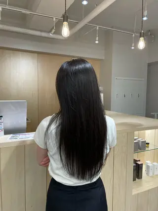 ロング 今井 七虹のヘアスタイル