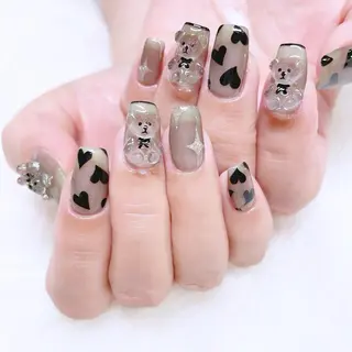 ネイル Surya LANKA所属・SuryaLANKA yunaのネイルデザイン