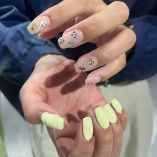 ネイル 小川 柚香のネイルデザイン