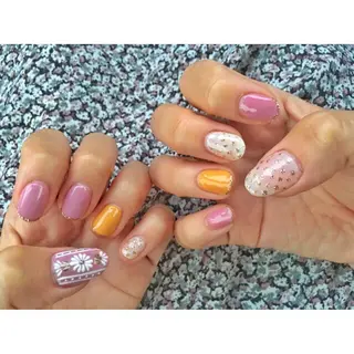 ネイル C'mere nailsのネイルデザイン