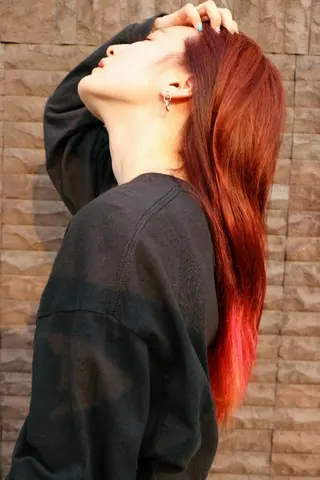 セミロング LAMP HAIR  ランプヘアー所属・徳永 博志のヘアスタイル