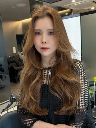 ロング HARUKI MINATO  Japan福岡所属・似合わせカット 迫留由弥のヘアスタイル
