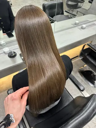 ロング カラー NOOS omotesando所属・ユウ🌈表参道　艶髪 美髪　垢抜けカラー✨のヘアスタイル