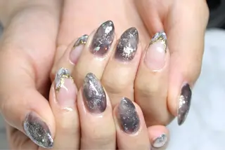 ネイル レイジー スワンのネイルデザイン