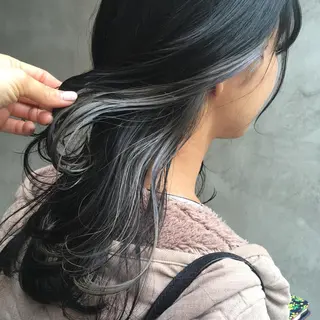 ロング カラー RINA🧤 デザインとボブのヘアスタイル