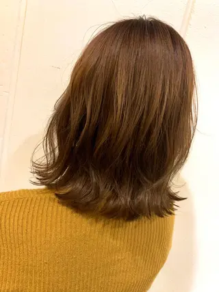 ミディアム Lolonois梅田 /Okazaki:)のヘアスタイル