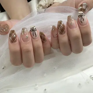 ネイル 東 千夏のネイルデザイン