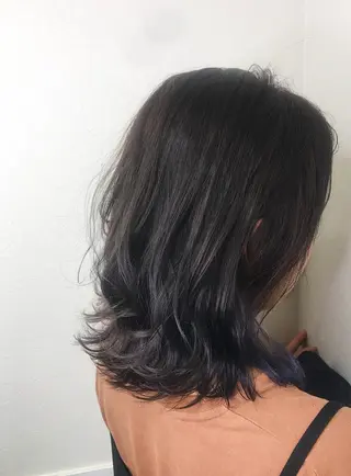 ミディアム カラー 柴田 祐輔のヘアスタイル