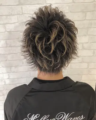 カラー メンズ EARTH 越谷店のヘアスタイル