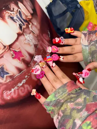 ネイル ONIKA Nail 青山通り店所属・ONIKA Nail 表参道A4徒歩2分のネイルデザイン