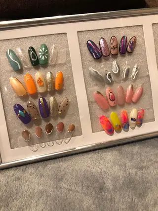 ネイル iiloo aromaworksのネイルデザイン