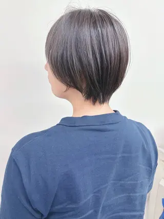 ショート とうい/パーマボブ/ くせ毛/丸みボブのヘアスタイル