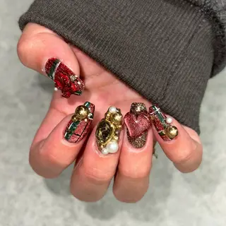 ネイル Feliz所属・Feliz 楽しいネイルサロンのネイルデザイン