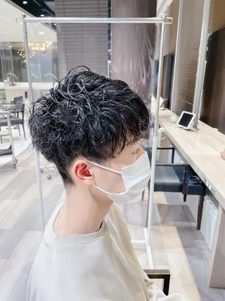 パーマ メンズ CYNTHIADUE 店長｜ IRISUのヘアスタイル
