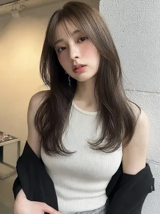 セミロング ✨透明感カラー✨ yukaのマツエク・マツパデザイン