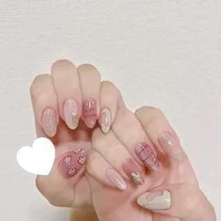 ネイル 児玉 茉緒のネイルデザイン