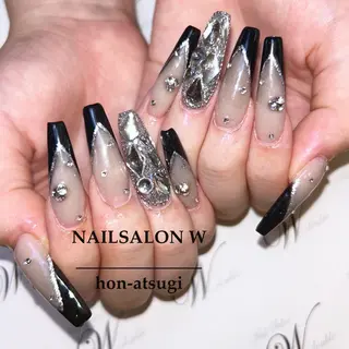 ロング ネイルサロン ダブルのネイルデザイン