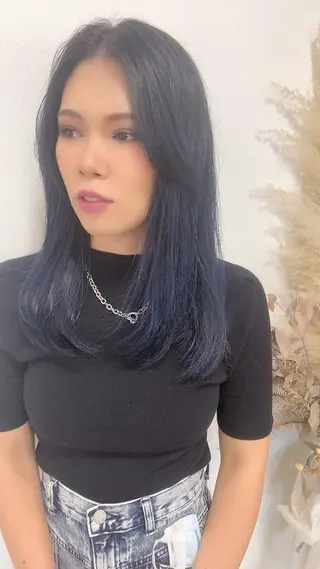 セミロング 品川 美和のヘアスタイル