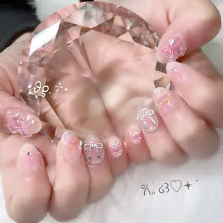ネイル chiyori🎀 韓国風まつげのマツエク・マツパデザイン
