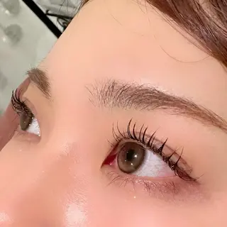 アイブロウ 橋本 颯希のマツエク・マツパデザイン