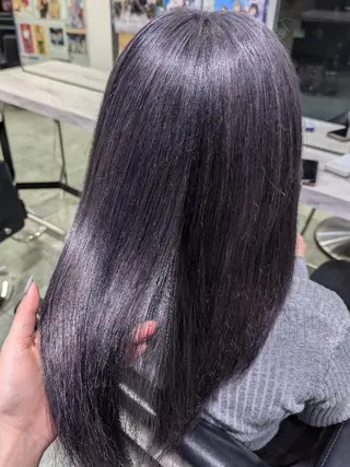 カラー セミロング 推しカラー🦉にじさ んじカラー🌈🕒✨のヘアスタイル