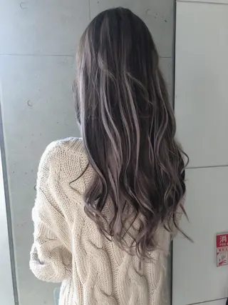 ロング Yuueye mioの眉毛・アイブロウイメージ