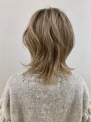 ミディアム 福元友梨 ディレクター✂️のヘアスタイル