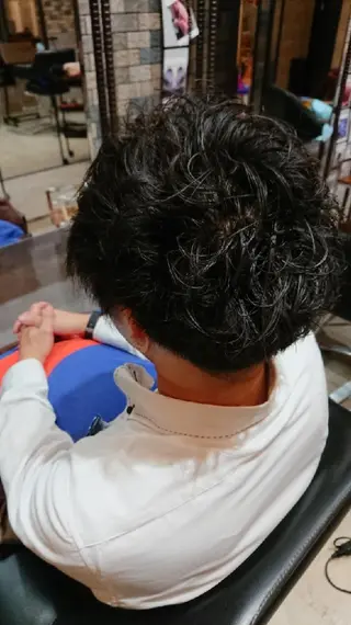 メンズ パーマ 浅野  勇貴のヘアスタイル