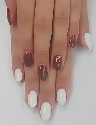 ネイル 🍒当日もOK🍒 𝑳𝑼𝑵𝑨花井のネイルデザイン