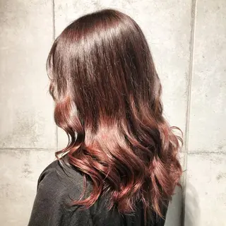 ロング オオカワユウキ 🎀newi池袋のヘアスタイル