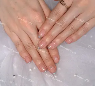 ネイル Shineジェル& チップ長さだしのネイルデザイン