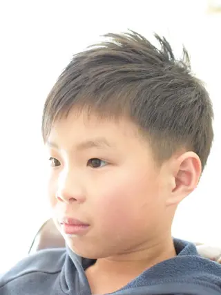 ショート 小野 修平のヘアスタイル