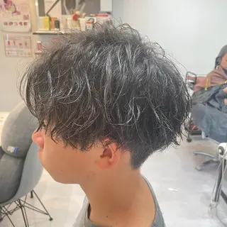 ショート 髪質改善× ハイライト溝江のヘアスタイル