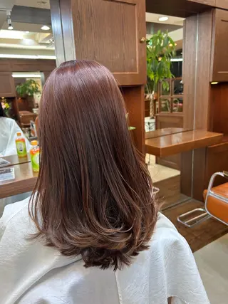 セミロング カラー ヘアアレンジ league所属・大八木 美咲のヘアスタイル