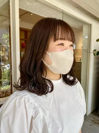 ミディアム カラー ヘアアレンジ BELLA阿部野 TOMOMIのヘアスタイル